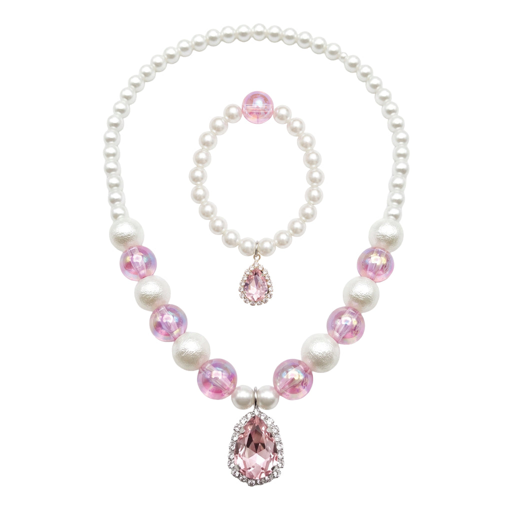 Pearl necklace and matching bracelet